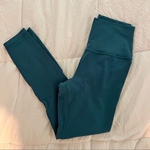 Athleta Transcend 7/8 Tight - Turquoise